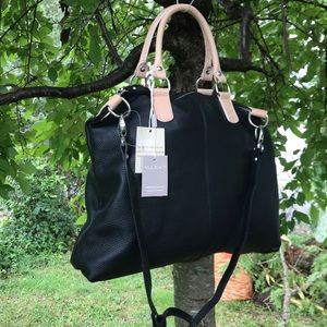 Pulicati black genuine leather purse.